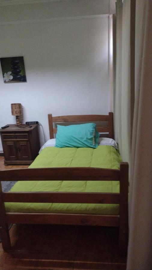 Hospedaje En Temuco - Sector Centro - Cercano A Los Terminales Ngoại thất bức ảnh